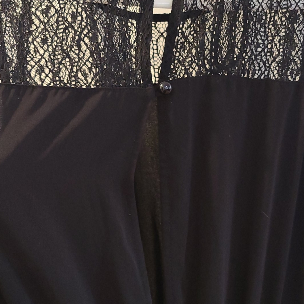 Beautiful romper - Picture 6 of 8